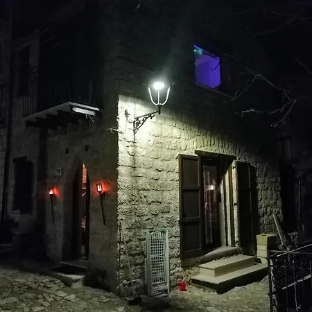 La Casa Del Poeta , Un Romantico Da Mille E Notte Petralia Soprana